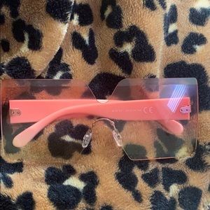 Pink to yellow big square frame sunglasses😍